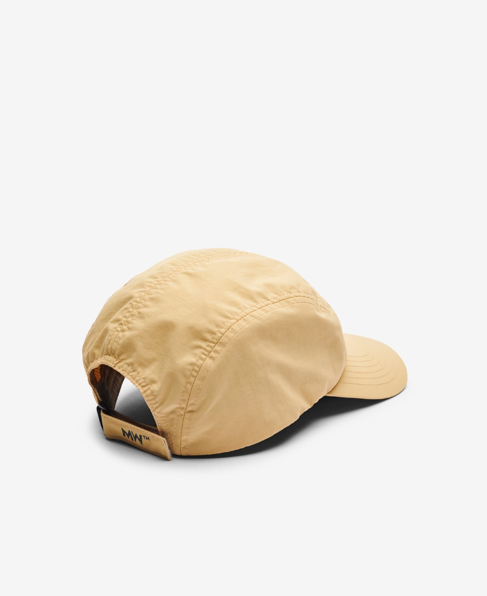 CAP1067 - Sand